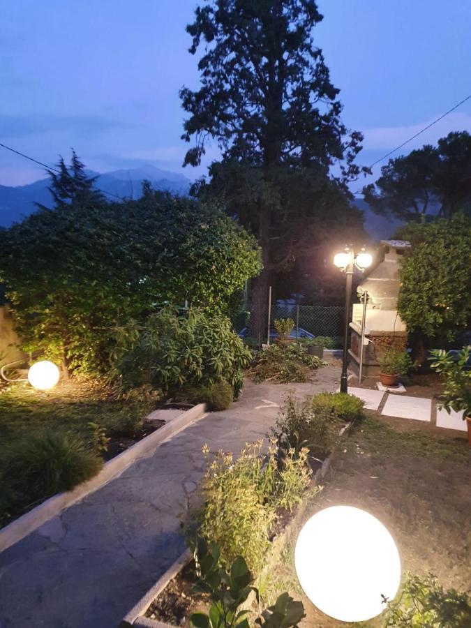 Quater Apartments - Tremezzina Mezzegra Luaran gambar