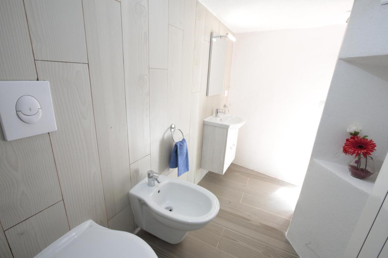 Quater Apartments - Tremezzina Mezzegra Luaran gambar
